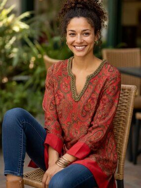 SOFT SURROUNDINGS Long Sleeve Paisley Topper